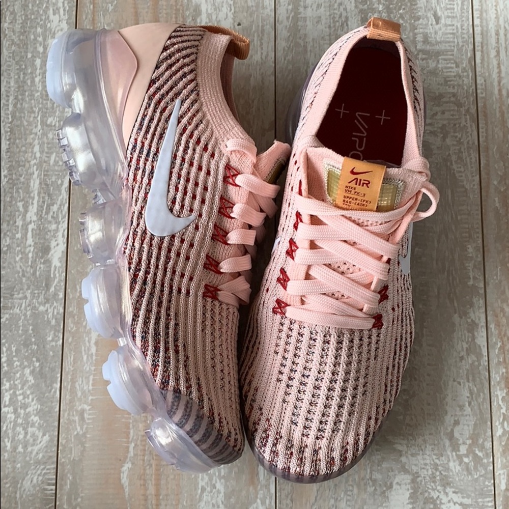 NWT Nike air Vapormax Flyknit 3 - Picture 2 of 9